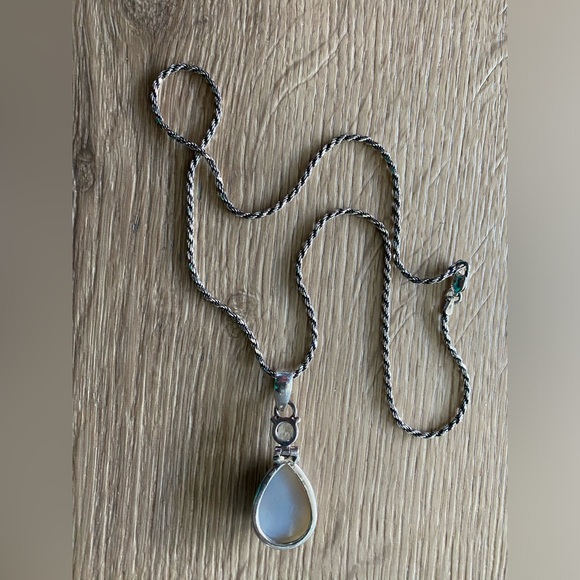 Stone Age sterling silver and teardrop white druzy pendant - Picture 7 of 7